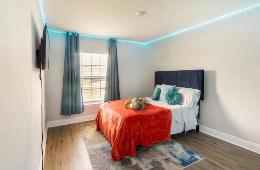 Photo of Bedroom in Poinciana