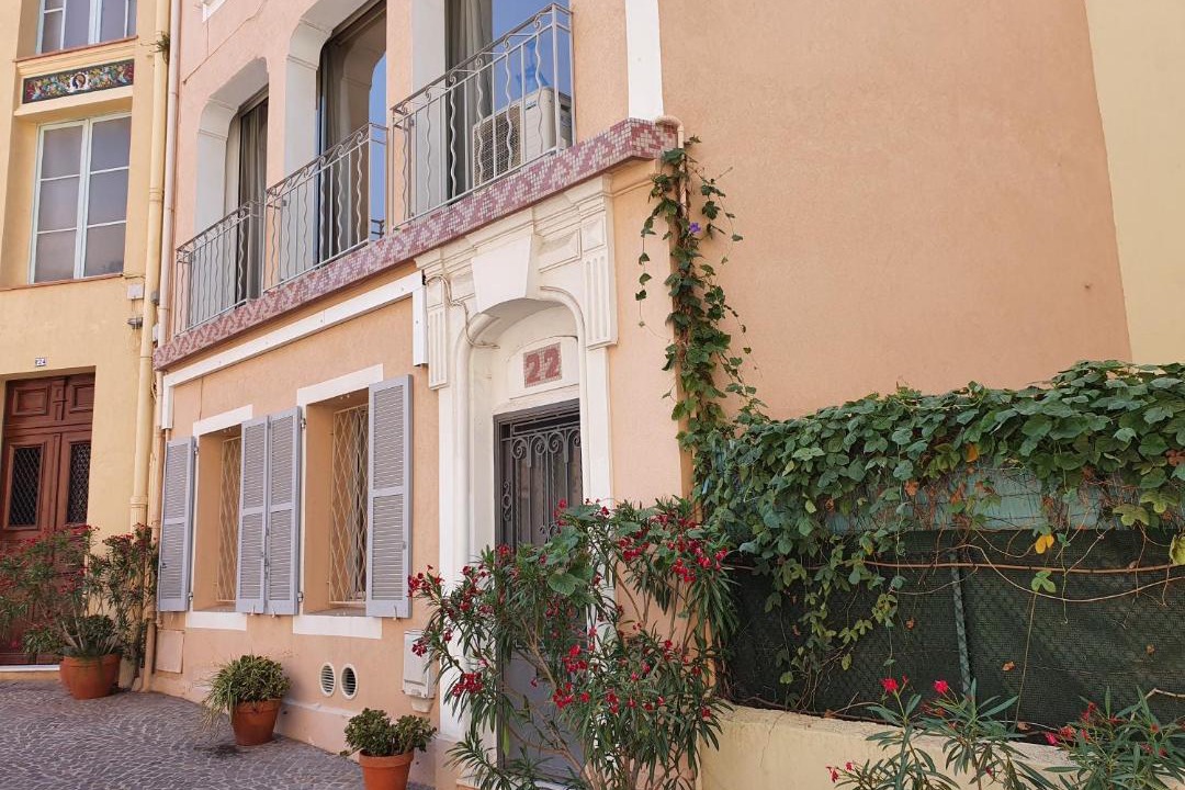 Photo of Buildings in Le Suquet