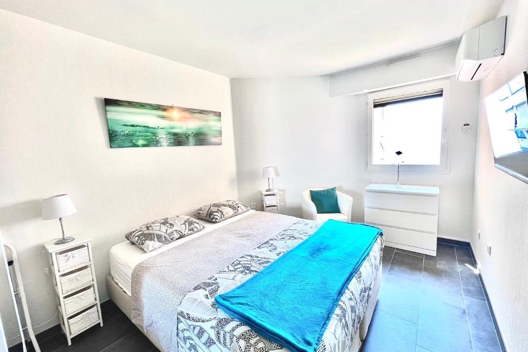 Photo of Bedroom in La Bocca