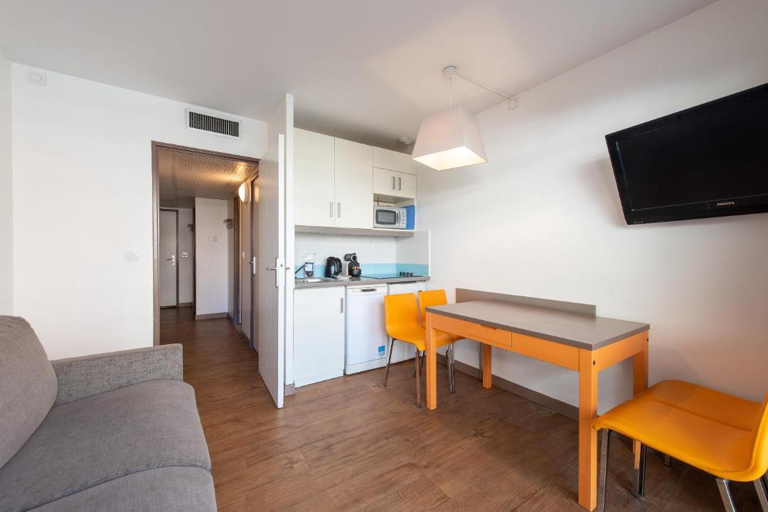 Photo of Livingroom in Cannes Old Town