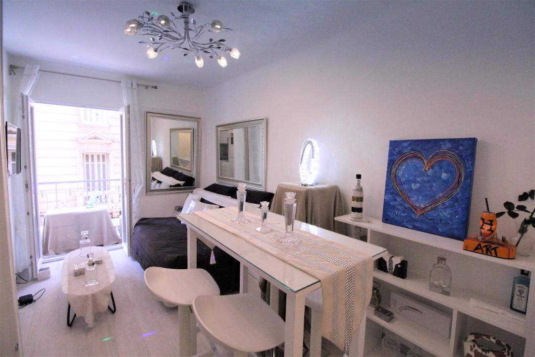 Photo of Livingroom in Beausoleil