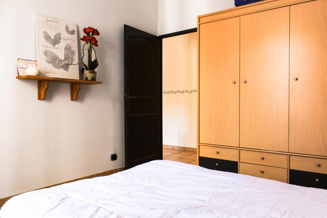 Photo of Bedroom in Riquier