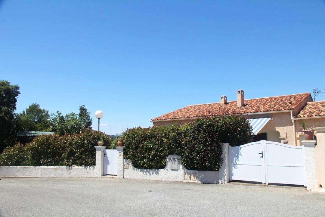 Photo of Buildings in Saint-Raphael