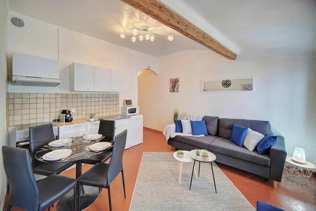 Photo of Livingroom in Le Suquet