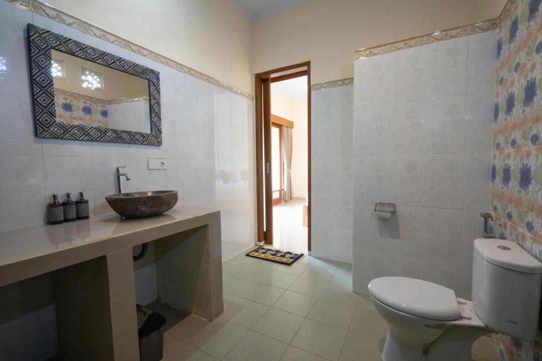 Photo of Bathroom in Singakerta