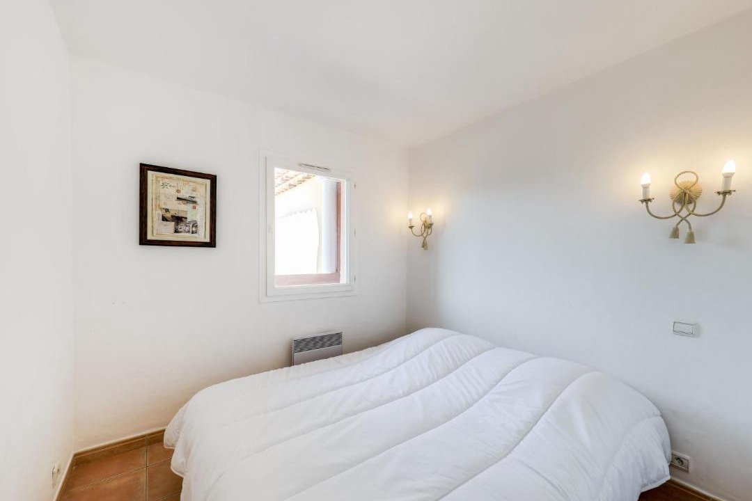 Photo of Bedroom in La Rouviere