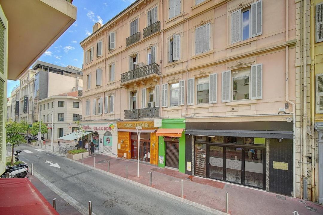 Photo of Buildings in Cannes City Centre