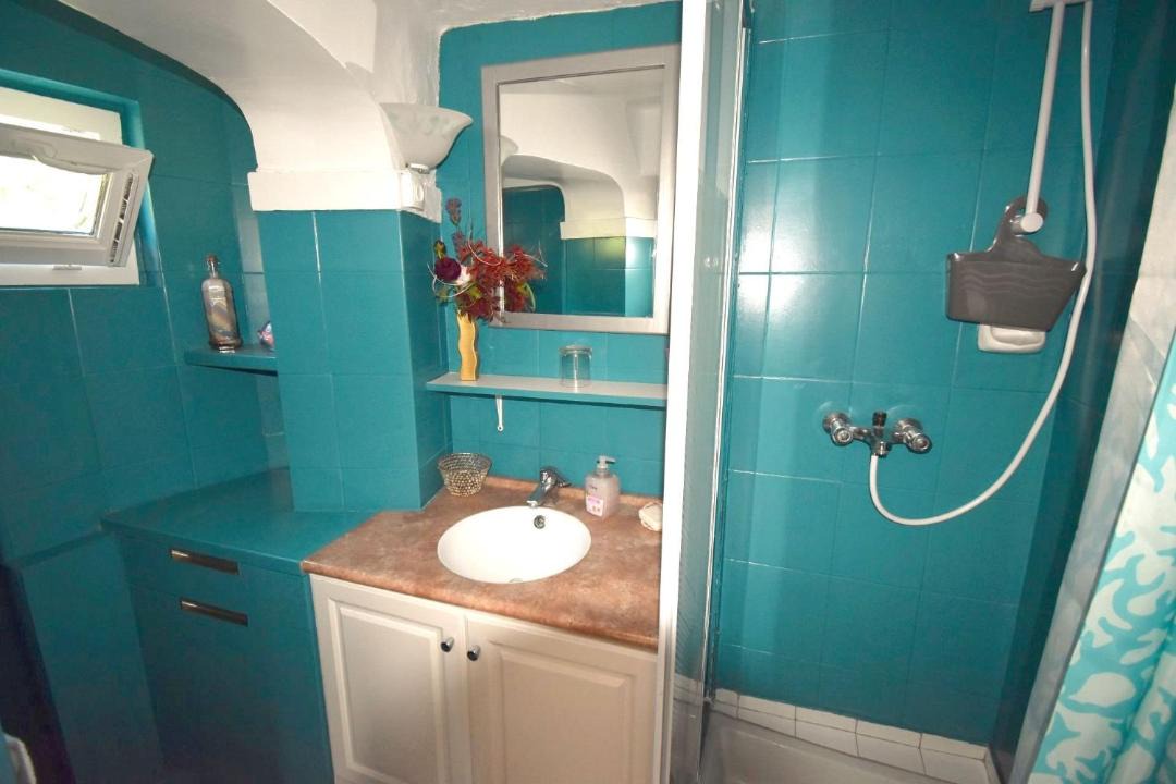 Photo of Bathroom in La Trinite