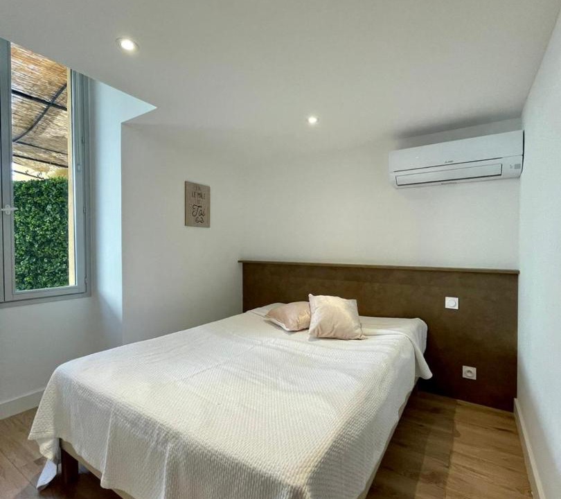 Photo of Bedroom in Quartier du Port