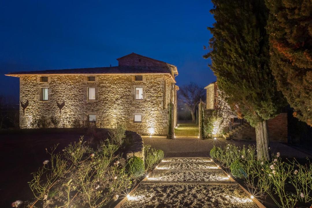 Photo of Buildings in Sarteano