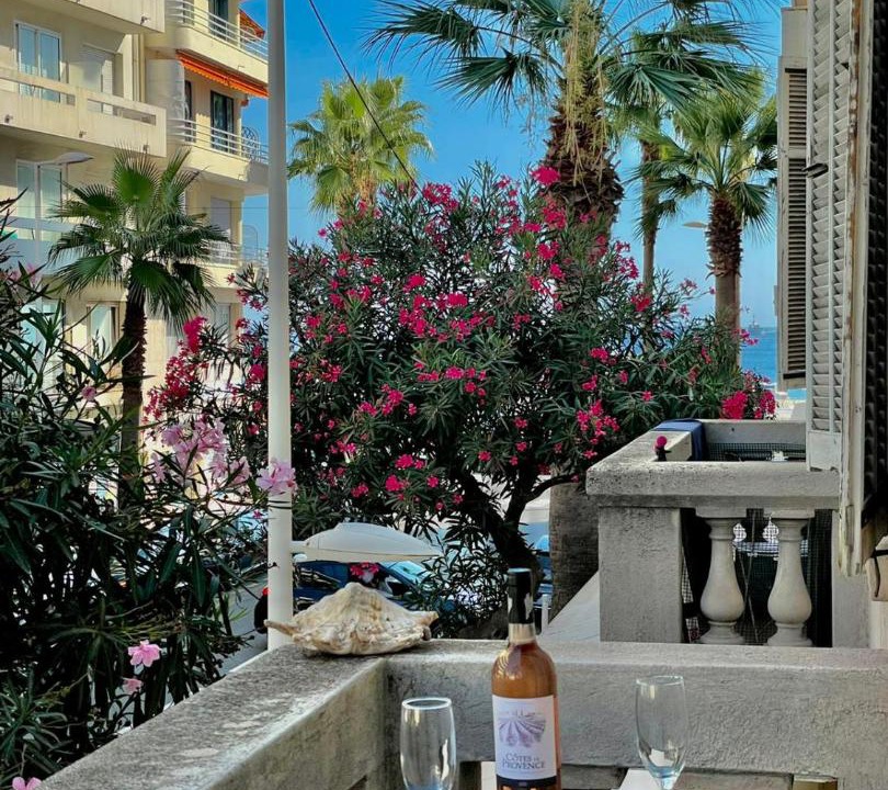 Photo of Patio Balcony in Juan-les-Pins