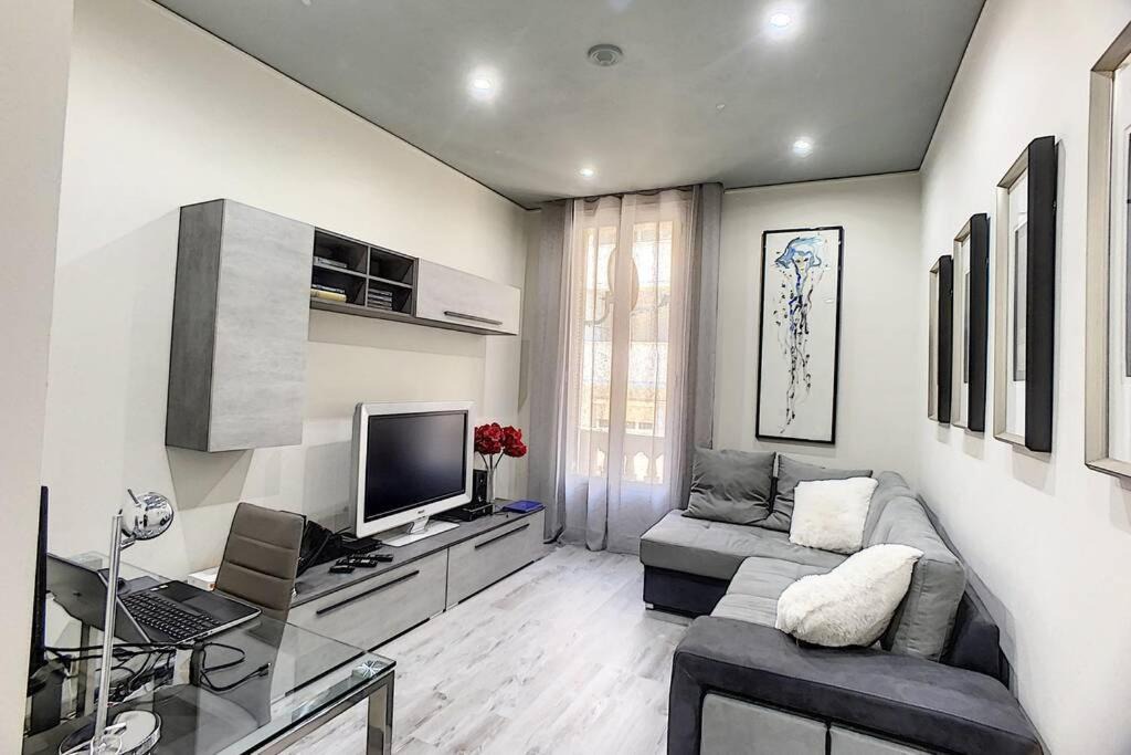 Photo of Livingroom in Beausoleil