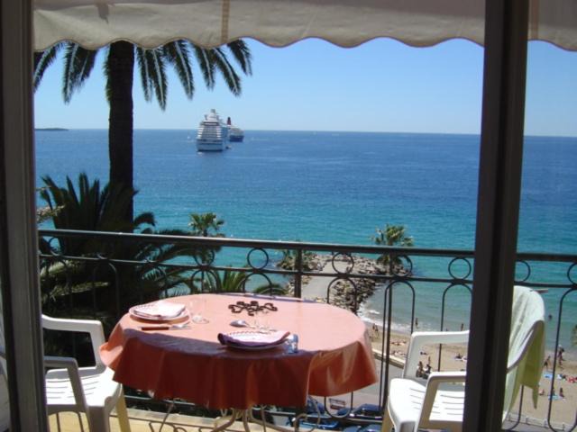 Photo of Patio Balcony in Le Suquet