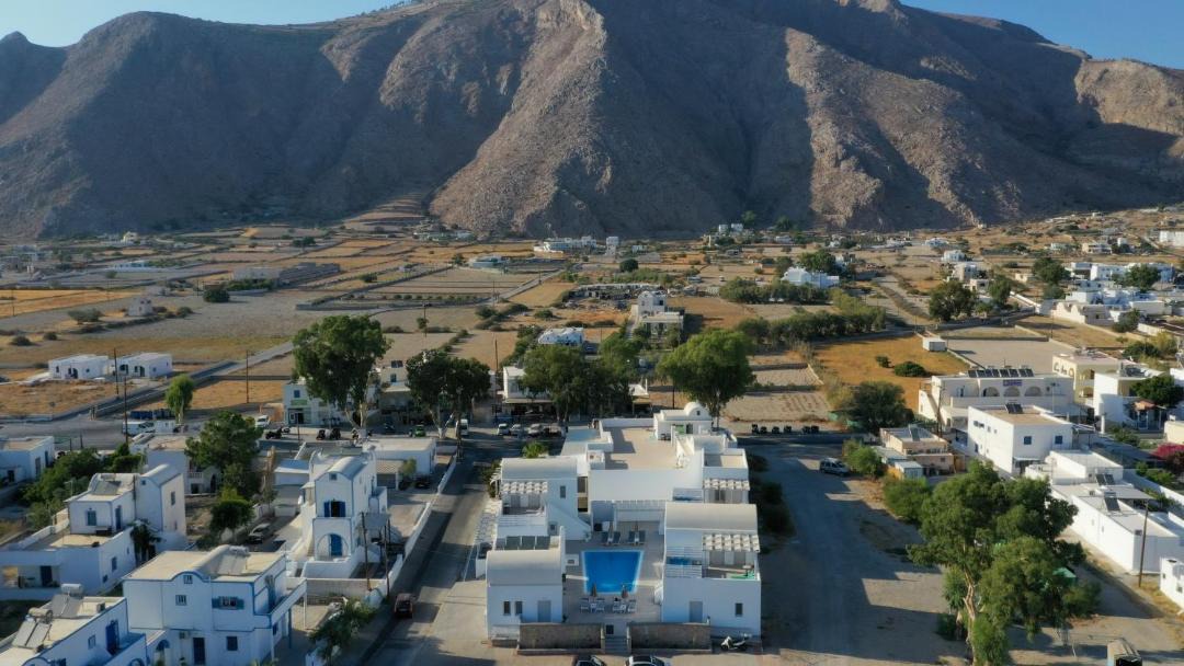 Photo of Buildings in Perissa