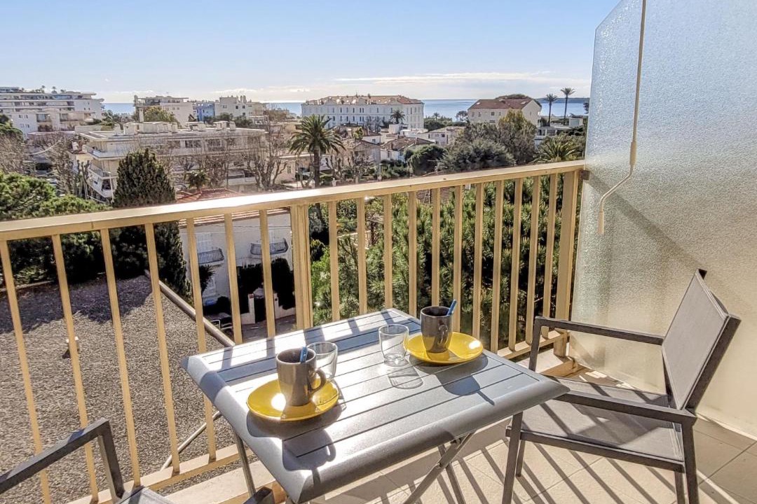 Photo of Patio Balcony in Cannes