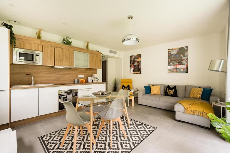 Photo of Livingroom in Antibes