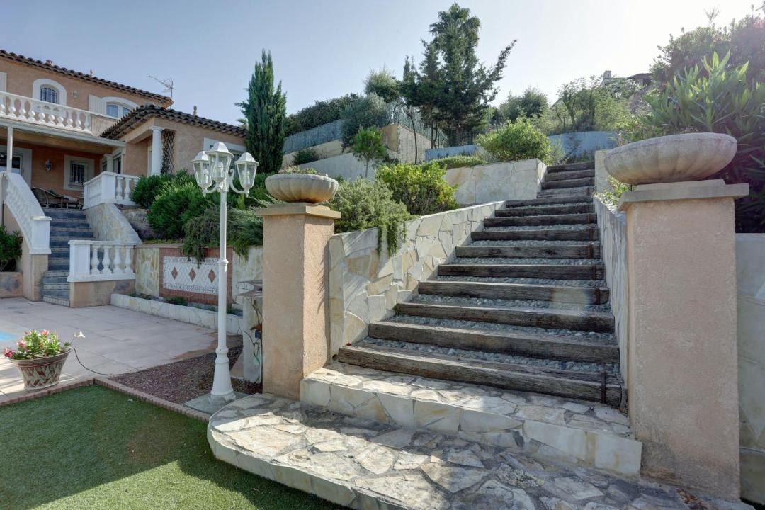 Photo of Others in Frejus