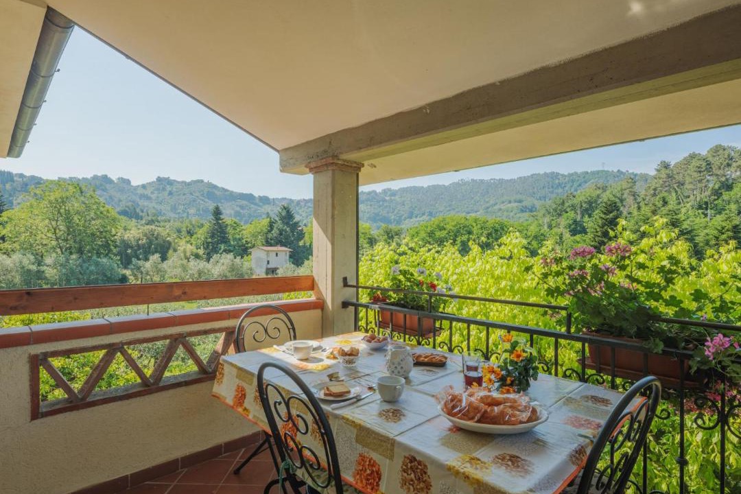 Photo of Patio Balcony in Camaiore