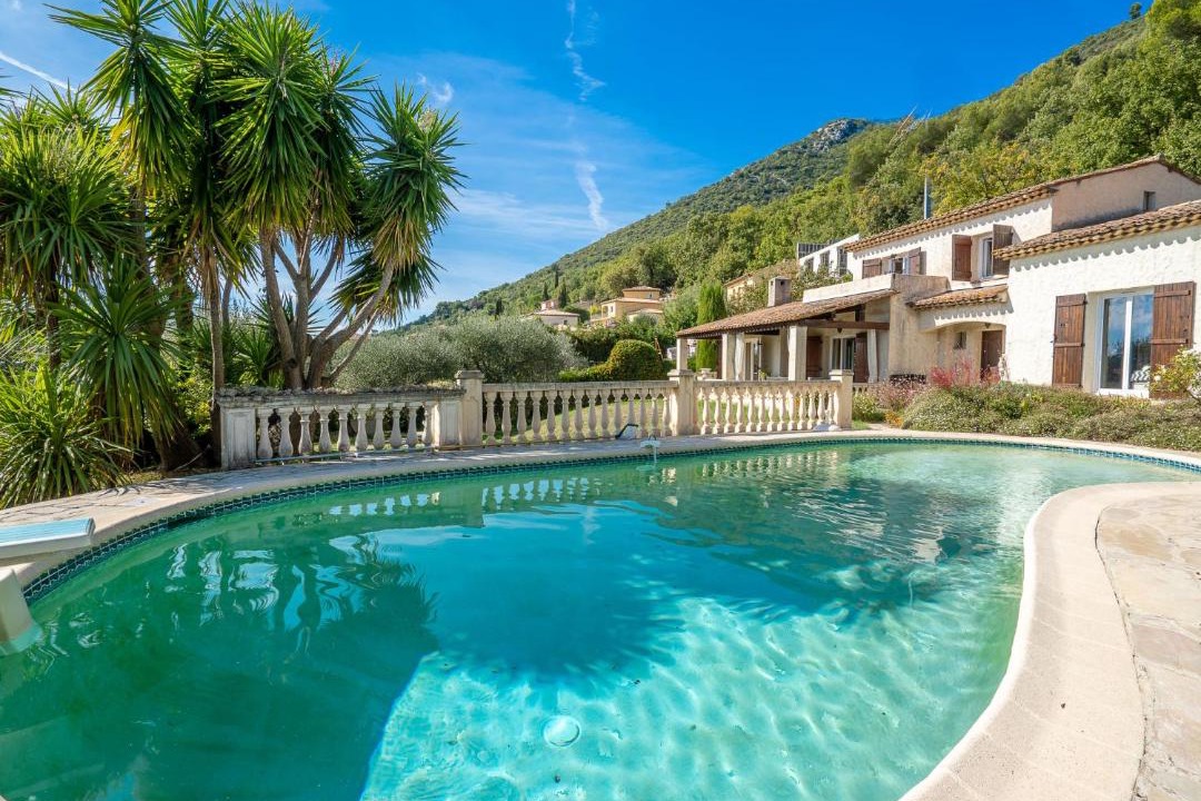 Photo of Outdoor in Gattieres