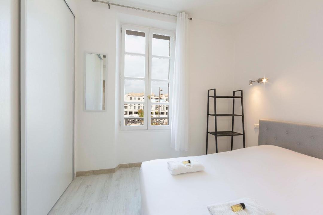 Photo of Bedroom in Antibes Old Town