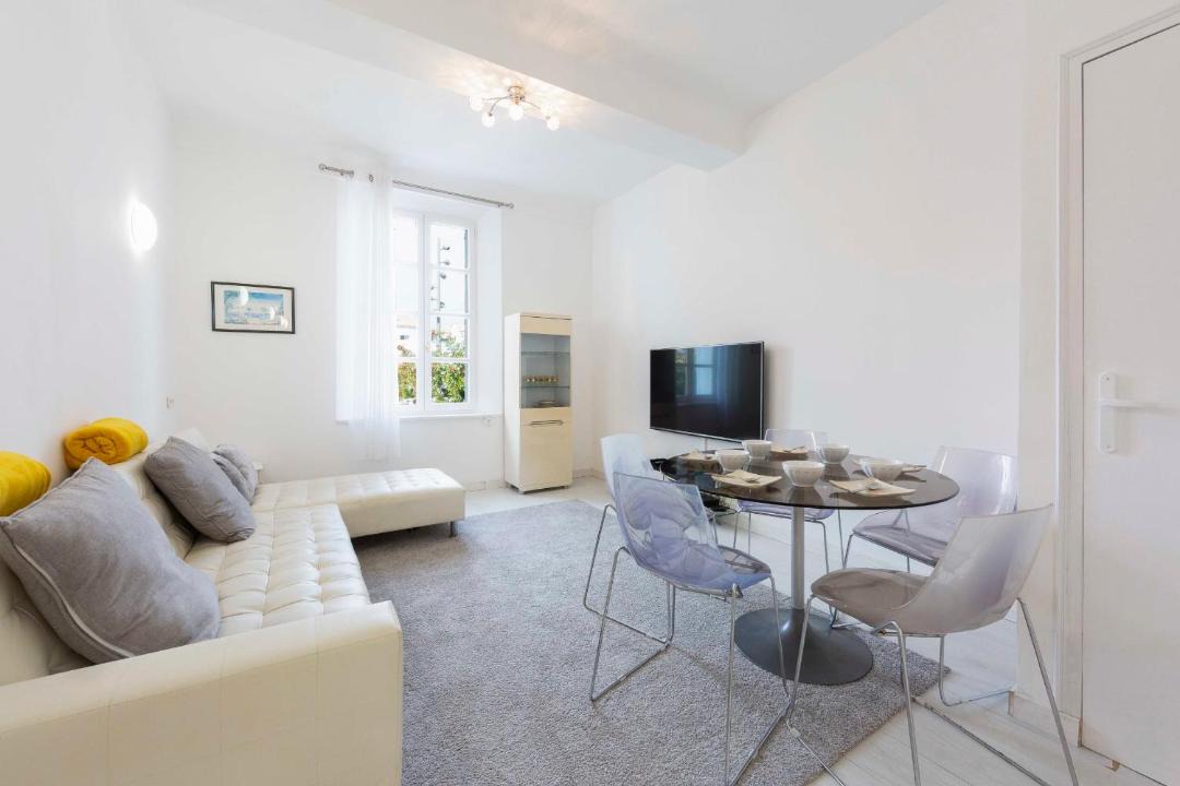 Photo of Livingroom in Antibes Old Town