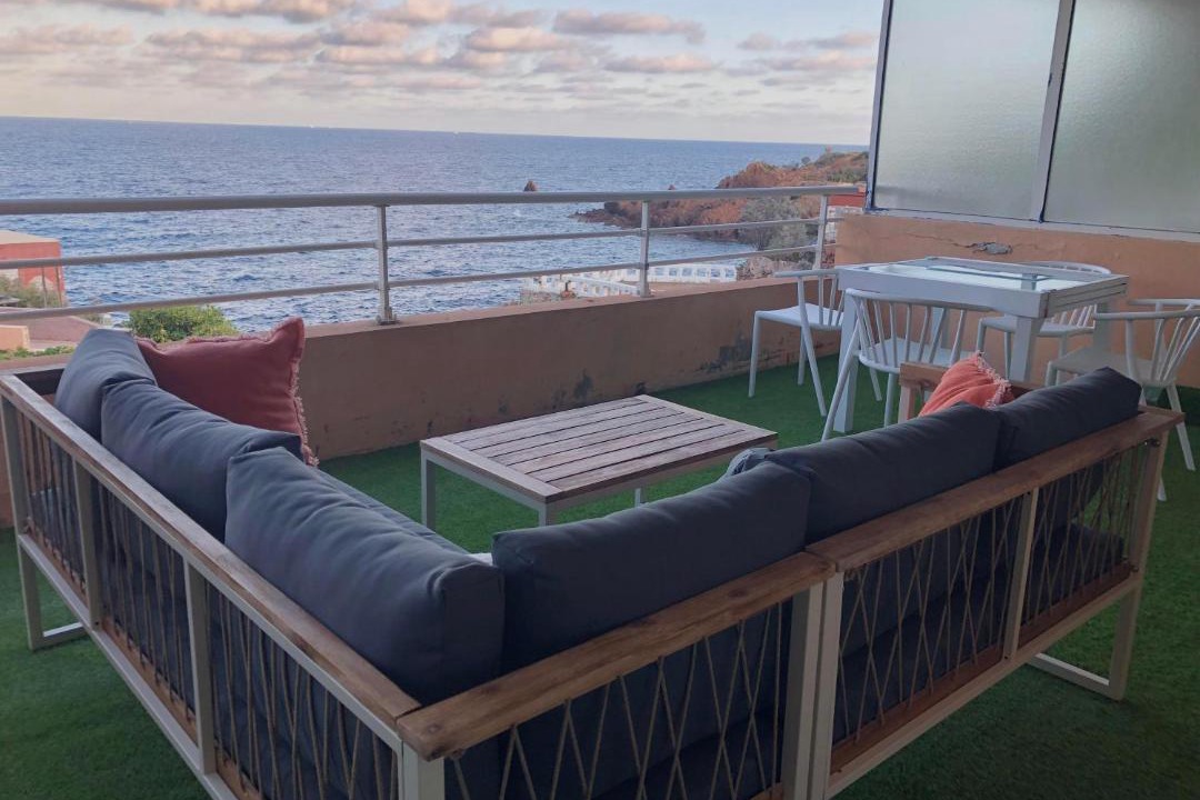 Photo of Patio Balcony in Le Trayas