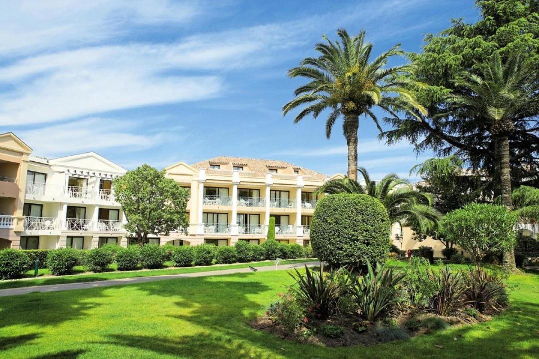 Photo of Buildings in La Croix des Gardes