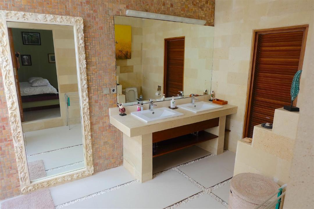 Photo of Bathroom in Beraban