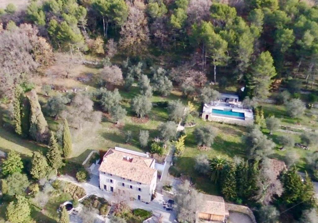 Photo of Others in Chateauneuf-Grasse