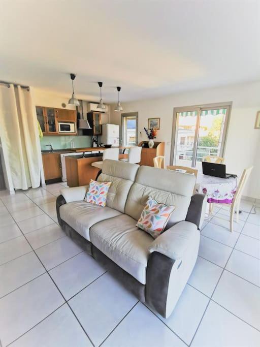Photo of Livingroom in Saint-Laurent-du-Var