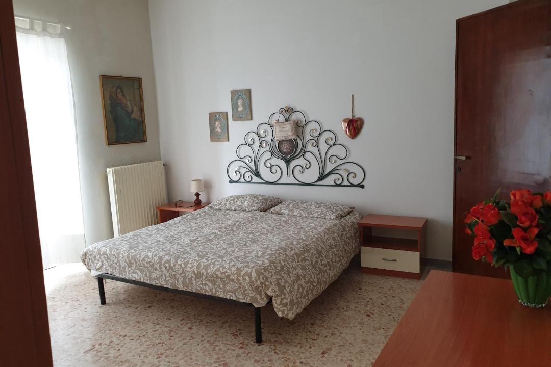 Photo of Bedroom in Tirrenia