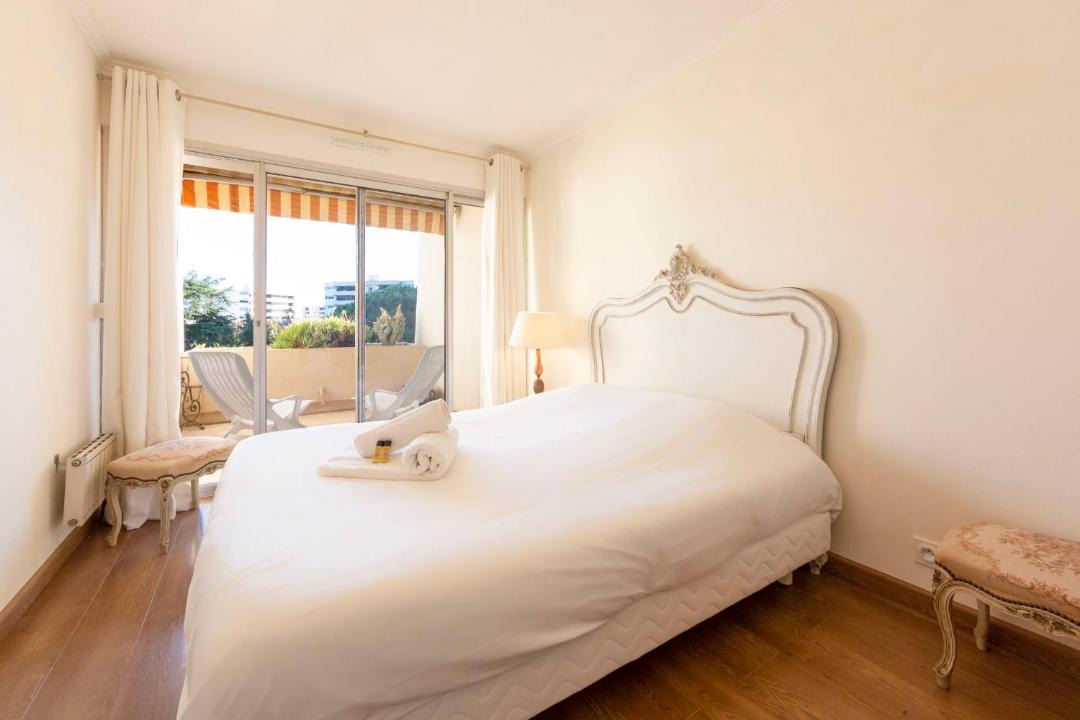 Photo of Bedroom in Plaine de la Brague