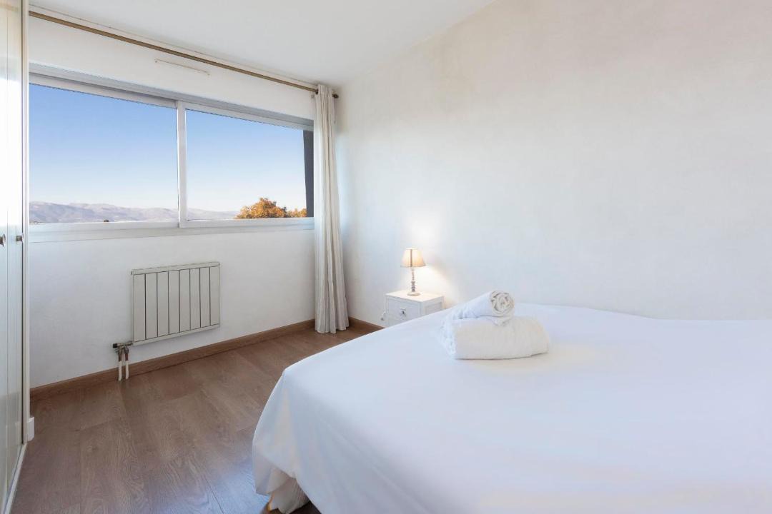 Photo of Bedroom in Plaine de la Brague