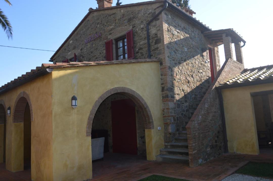 Photo of Buildings in Donoratico