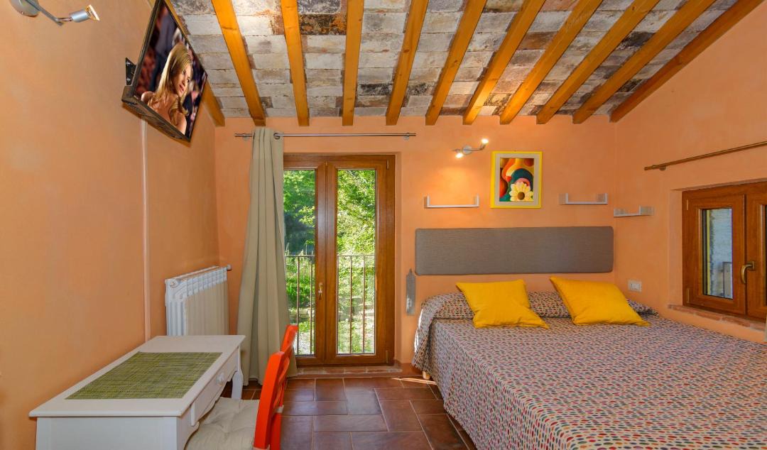Photo of Bedroom in SantʼAndrea di Compito