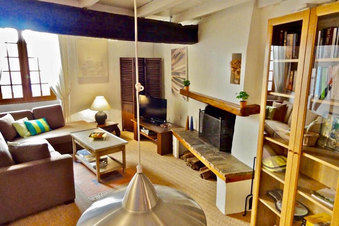 Photo of Livingroom in Old Town