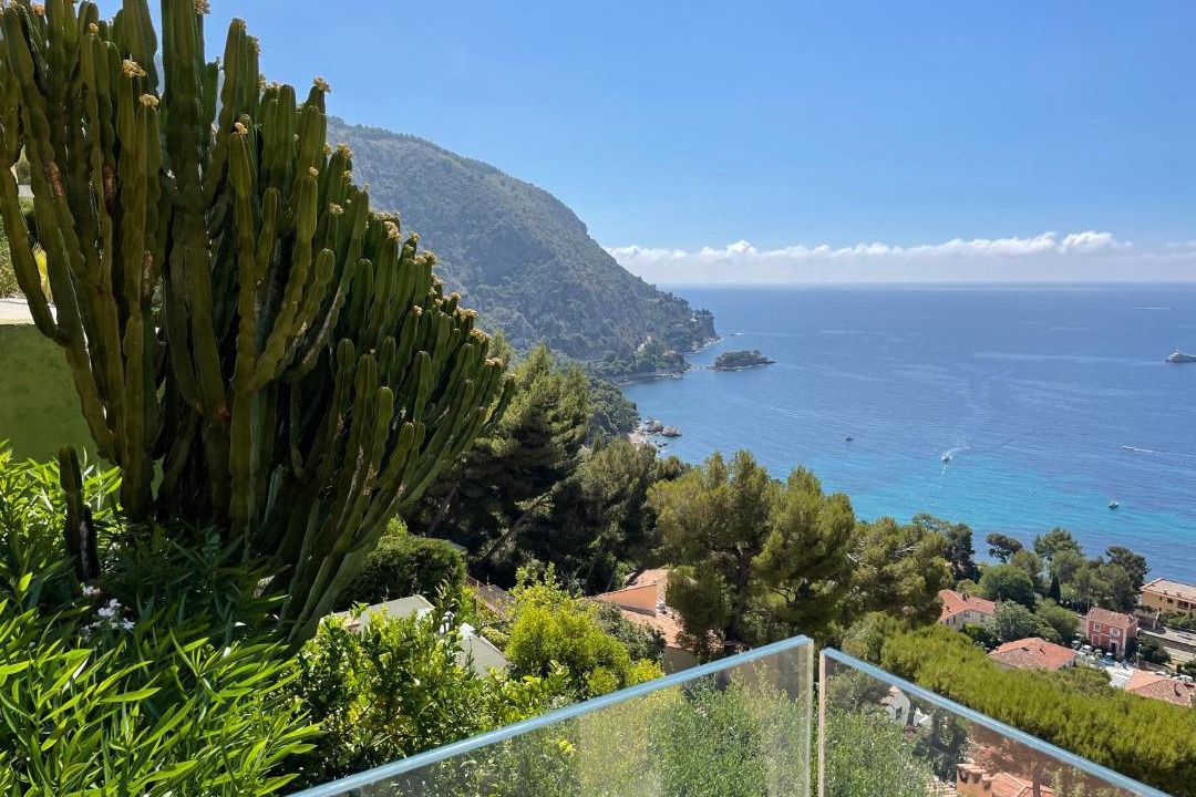 Photo of Others in Eze