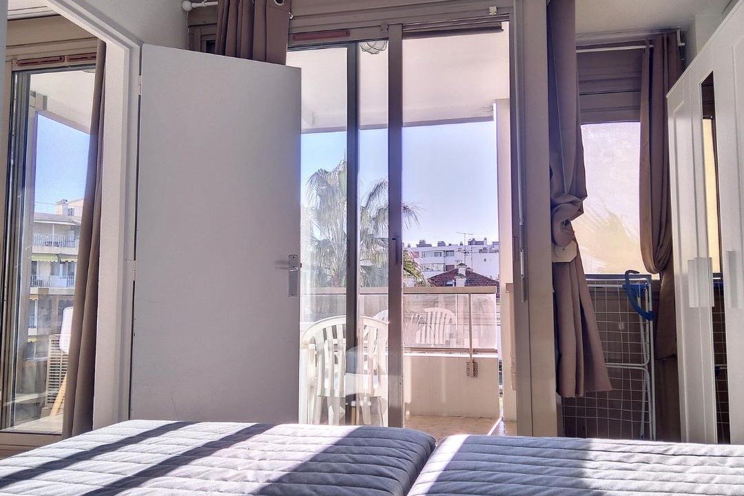 Photo of Bedroom in Juan-les-Pins
