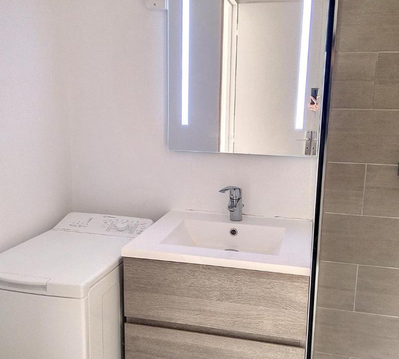 Photo of Bathroom in Juan-les-Pins