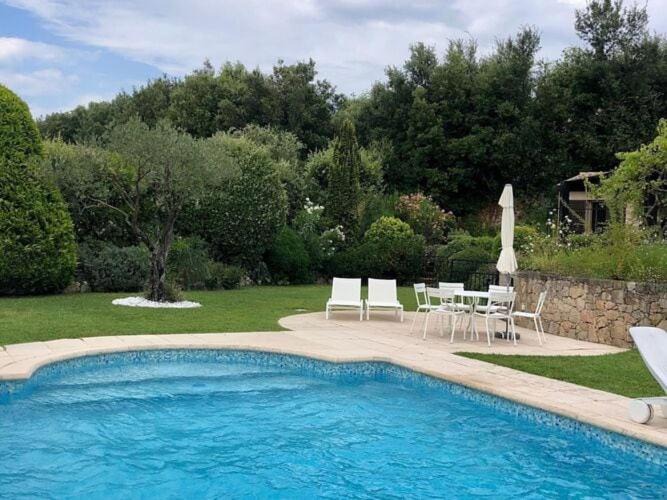 Photo of Outdoor in Roquefort-les-Pins