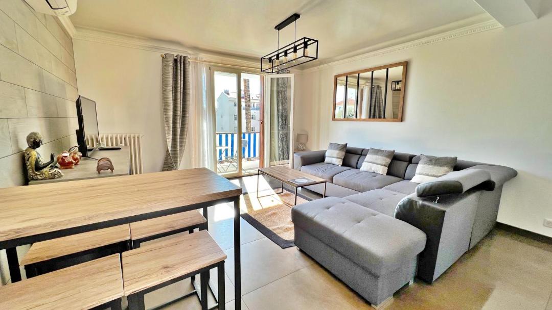 Photo of Livingroom in Saint-Sylvestre