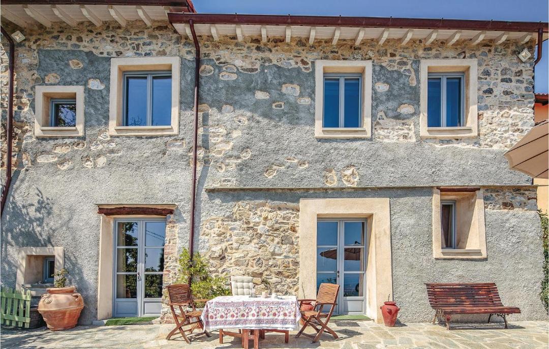 Photo of Buildings in Fosdinovo