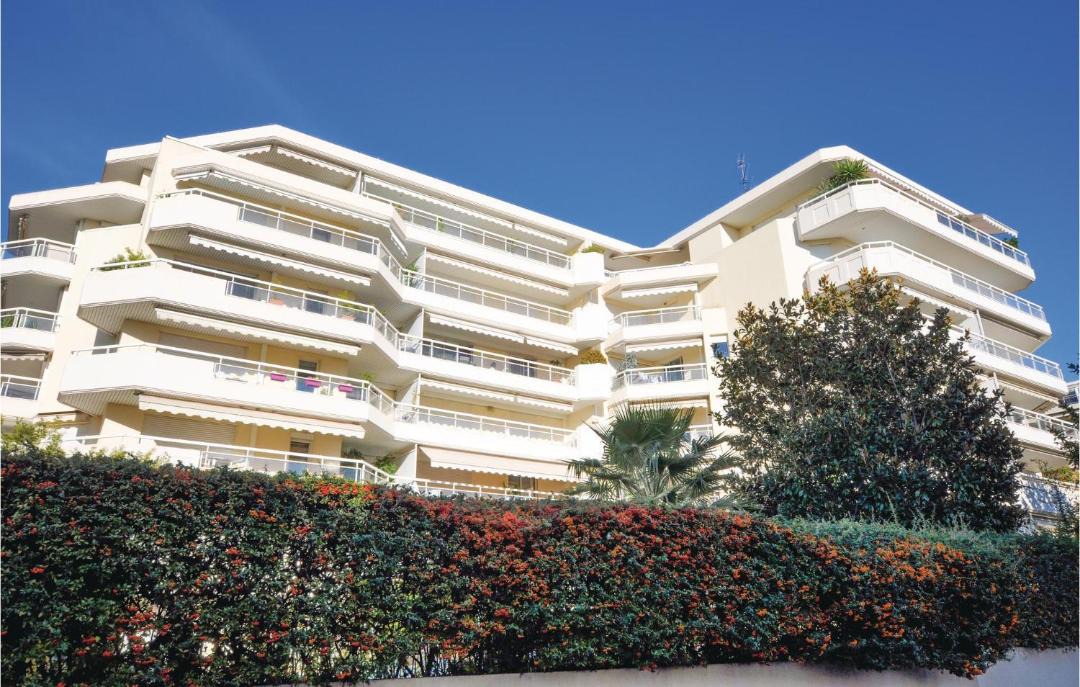 Photo of Buildings in Cannes