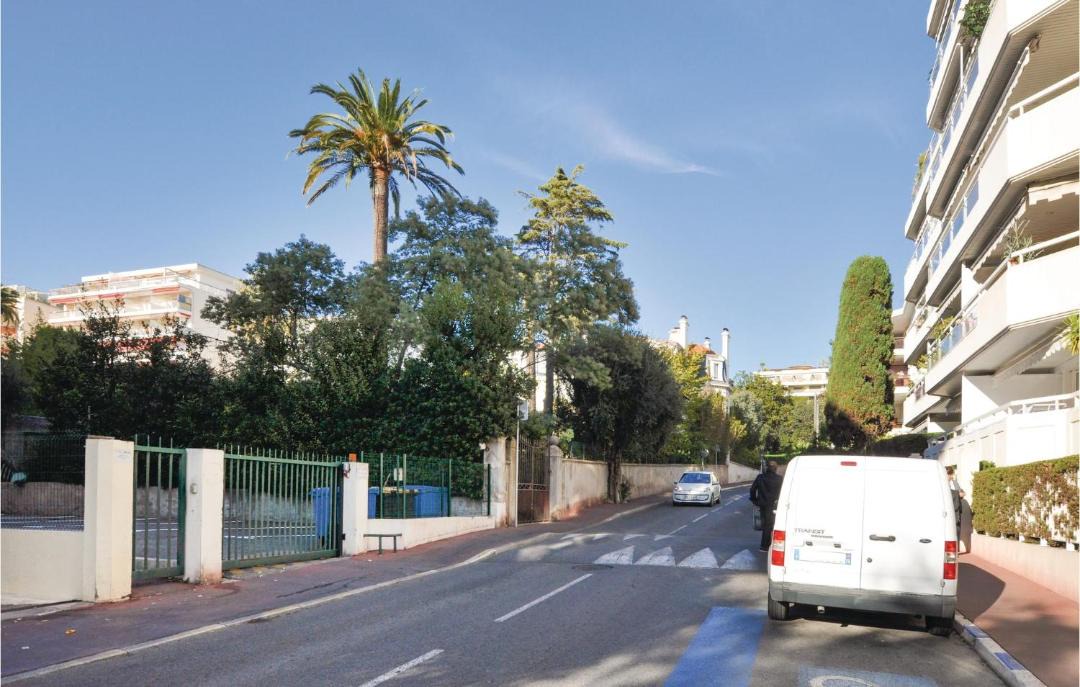 Photo of Others in Cannes
