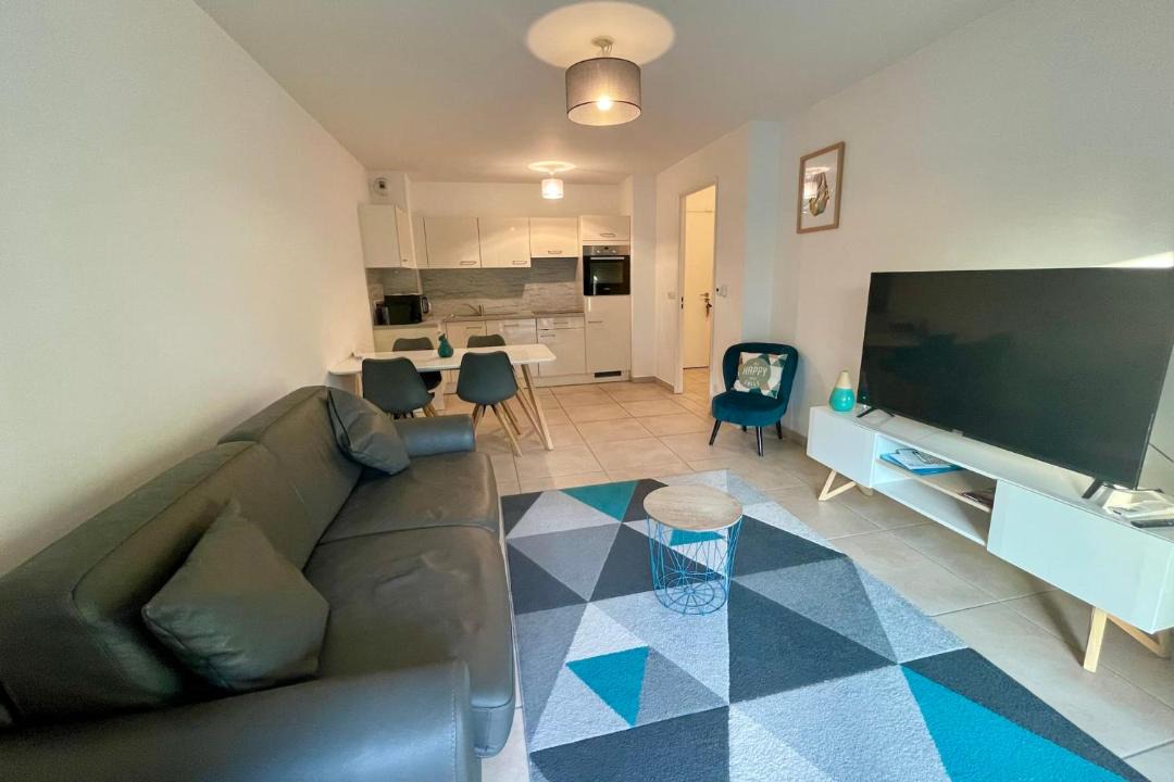 Photo of Livingroom in Prado - Republique