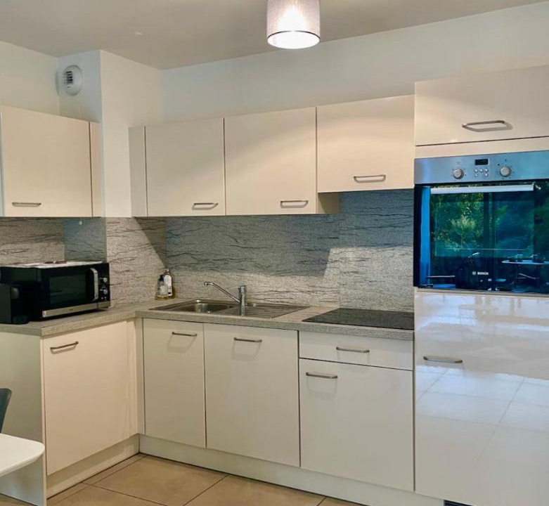 Photo of Kitchen in Prado - Republique