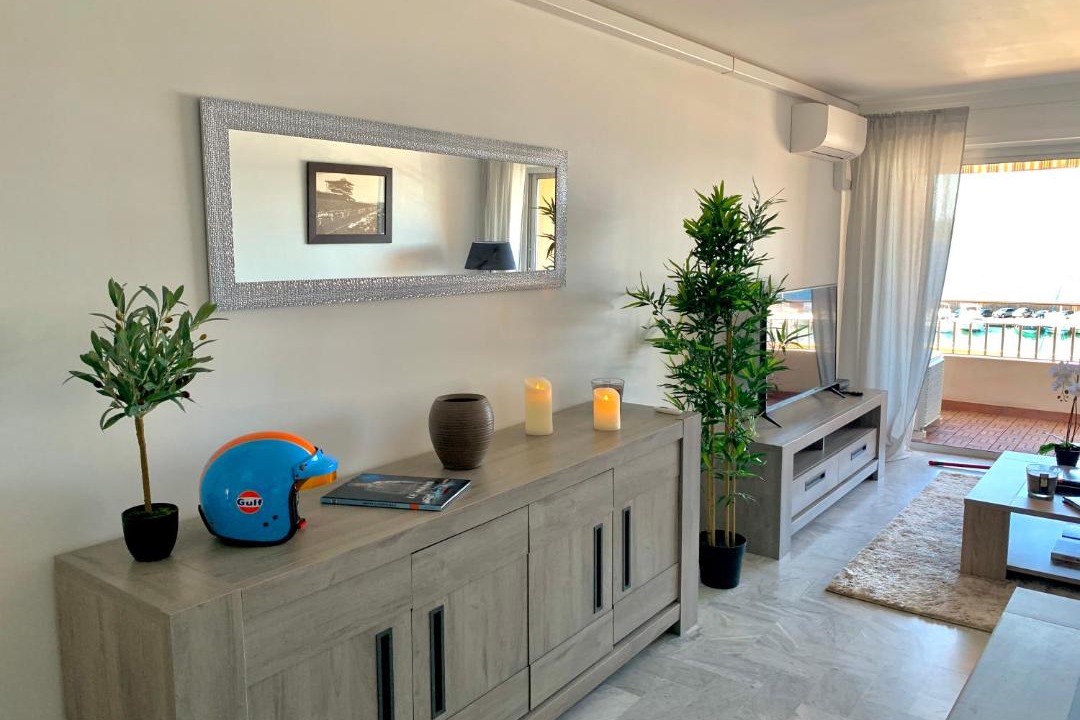 Photo of Livingroom in Sainte-Maxime City Centre