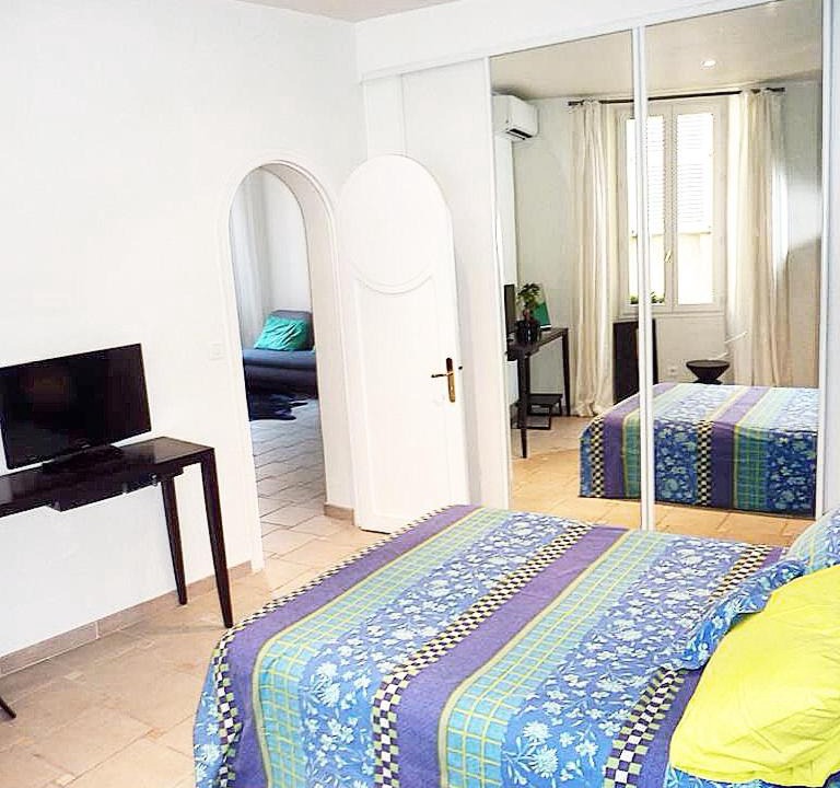 Photo of Bedroom in Antibes Old Town
