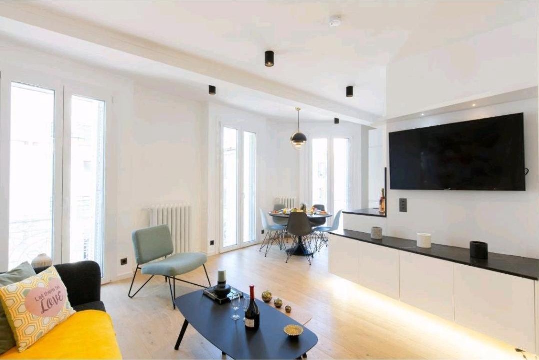 Photo of Livingroom in Cannes City Centre