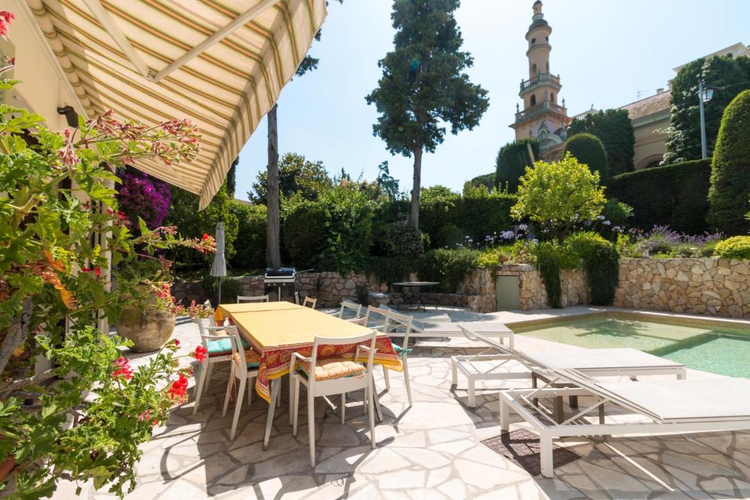 Photo of Patio Balcony in California - Pezou